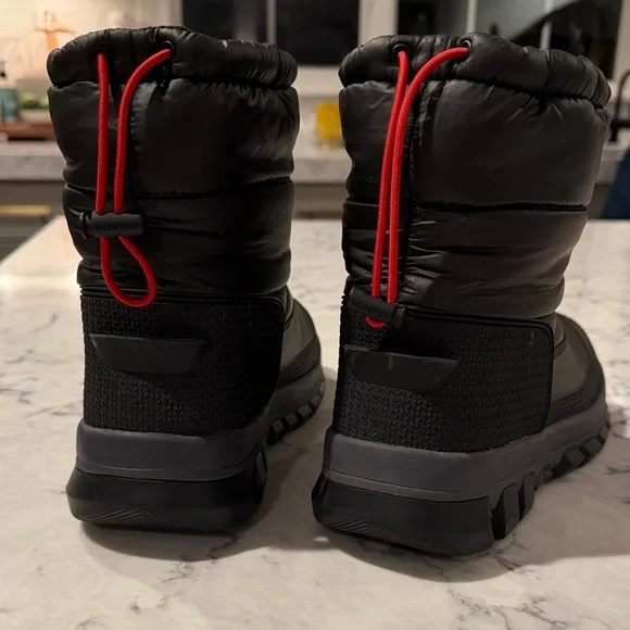 Hunter Black Insulated Boots - Picture 2 of 4